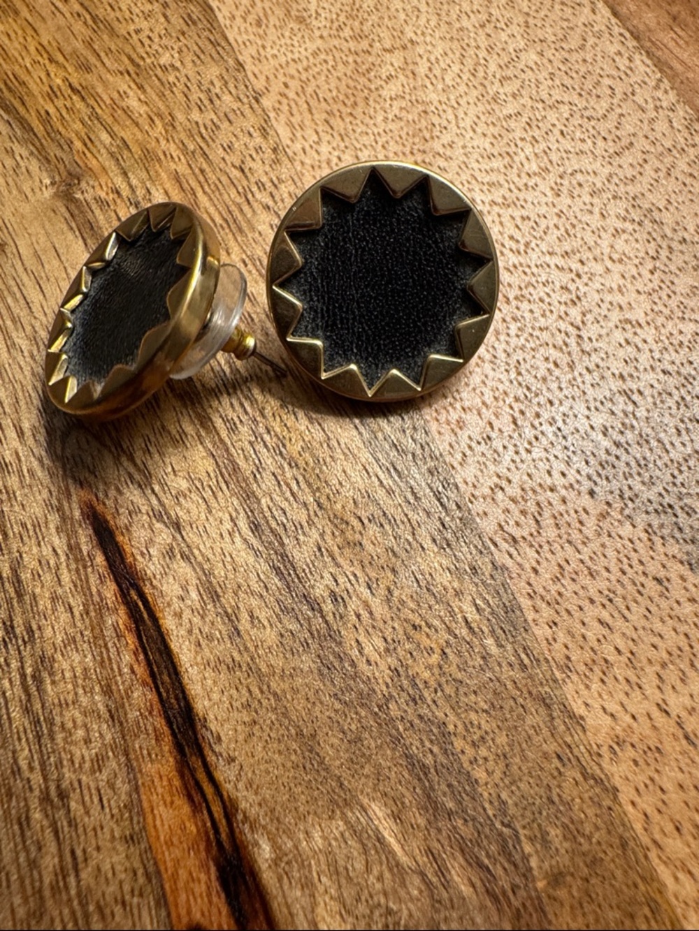 super cute earrings!